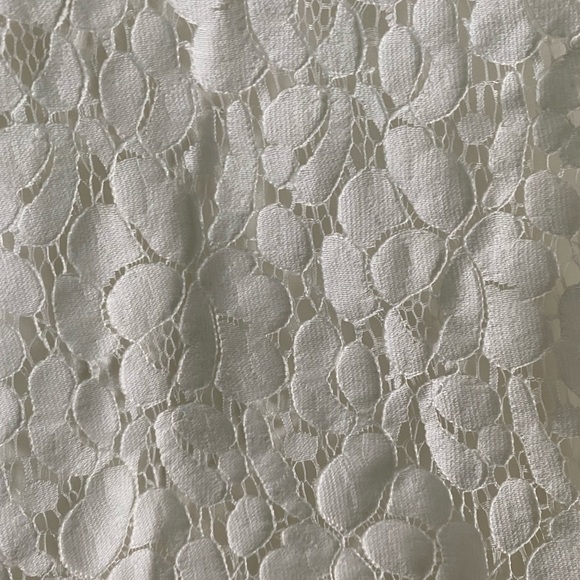 Spring lace jacket - Picture 3 of 4